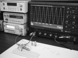 Confirming the performance of the 75 Ohms to 1000 Ohms L-Network using the Teledyne LeCroy HDO4024